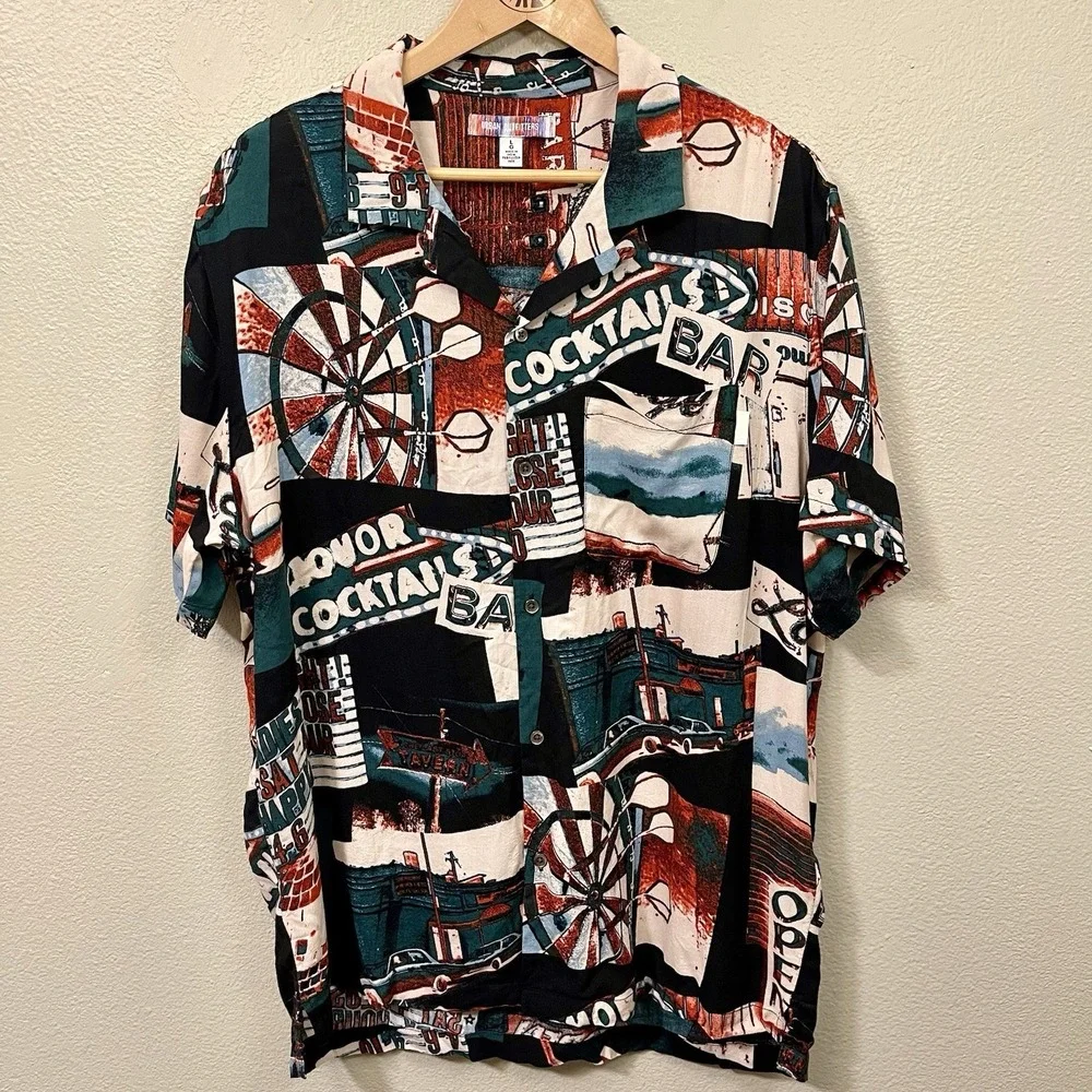 Urban Outfitters Men's Party Night Out Shirt Light & Breezy Vacation Bar Size L